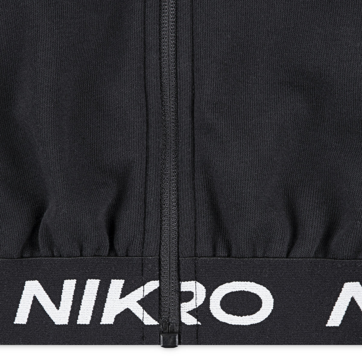 NIKE SWEAT ZIPPÉ À CAPUCHE ESSENTIALS