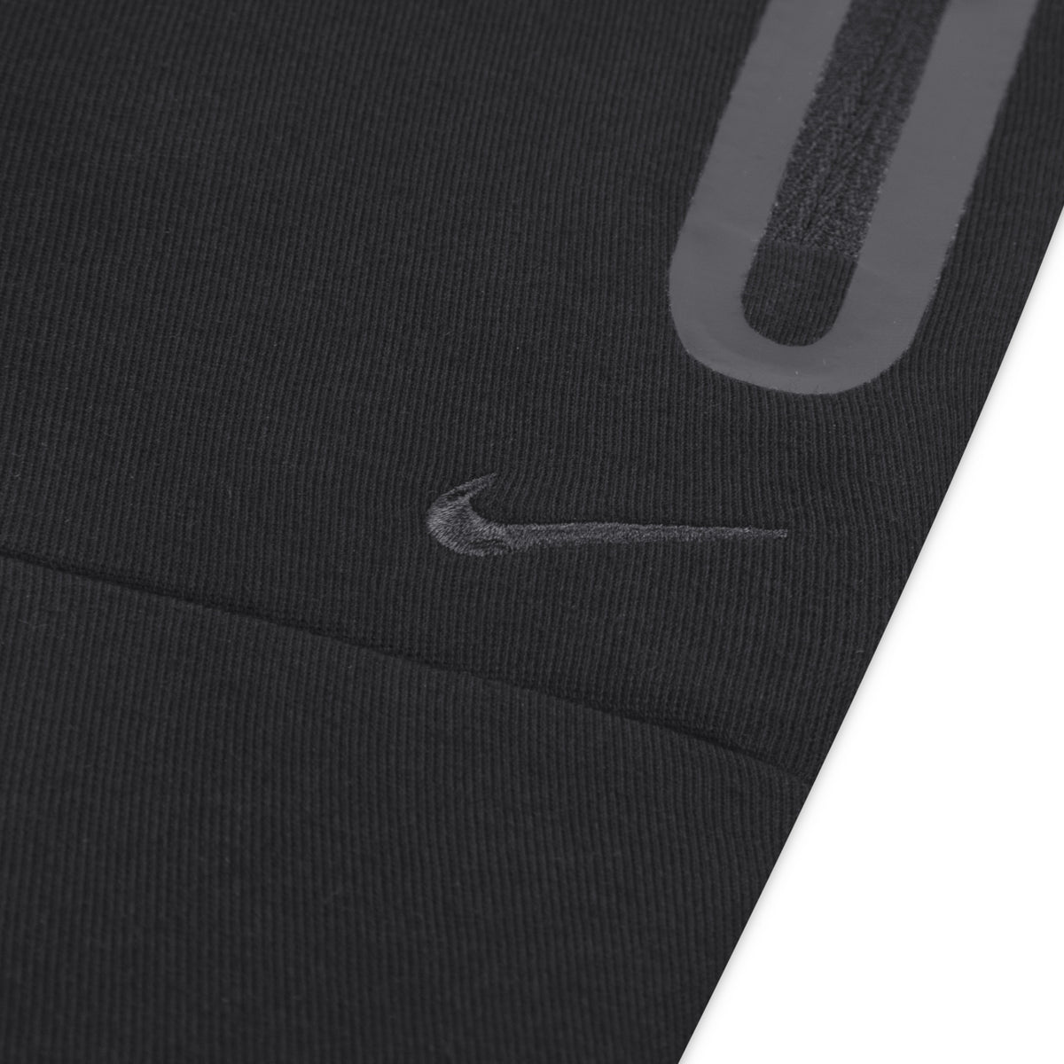 NIKE ENSEMBLE TECH FLEECE