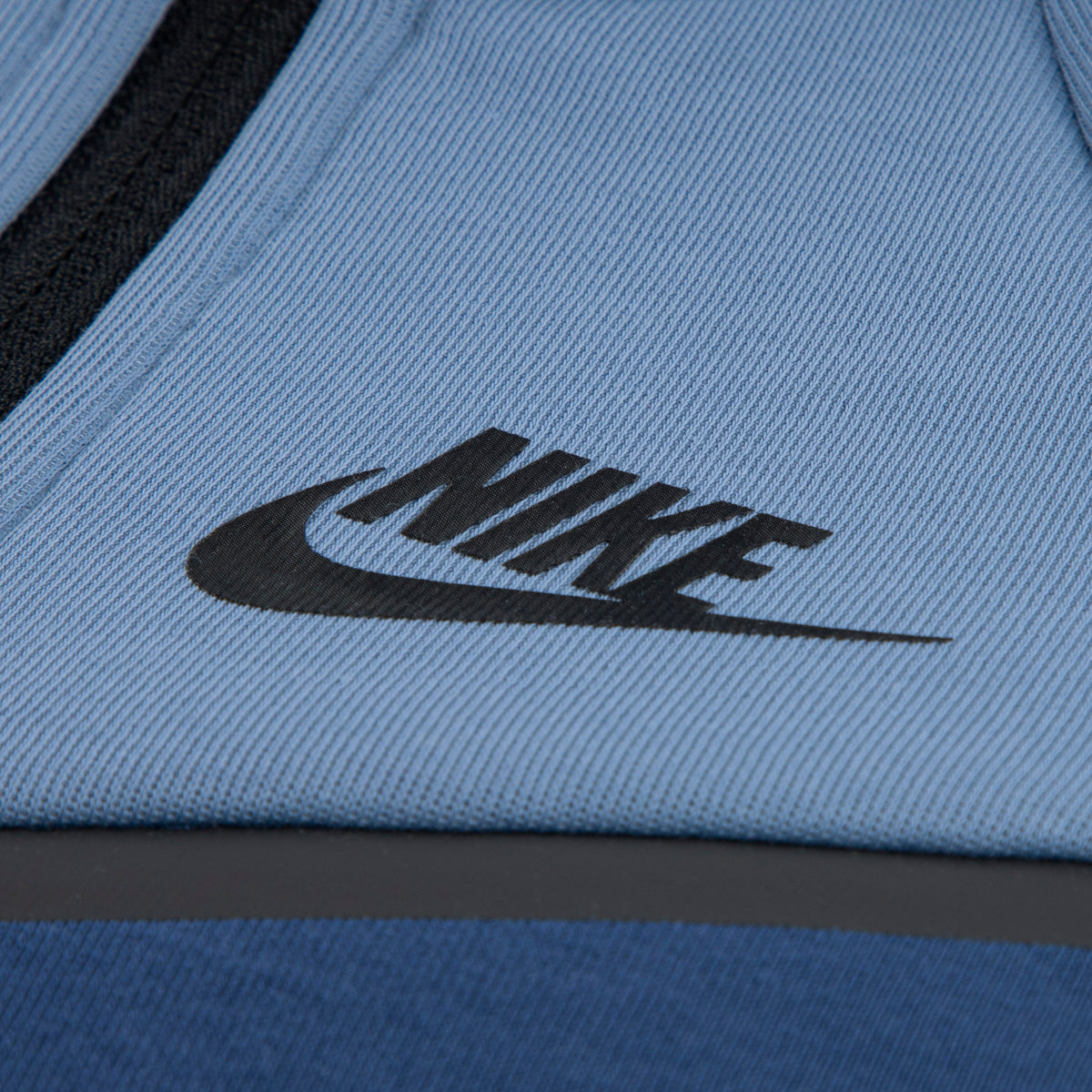 NIKE ENSEMBLE TECH FLEECE