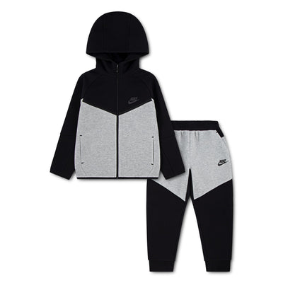 NIKE ENSEMBLE TECH FLEECE