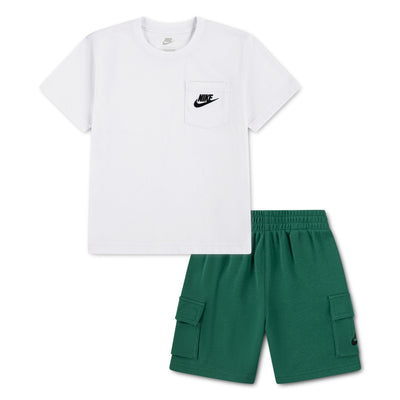 NIKE ENSEMBLE TEE-SHIRT À POCHE ET SHORT