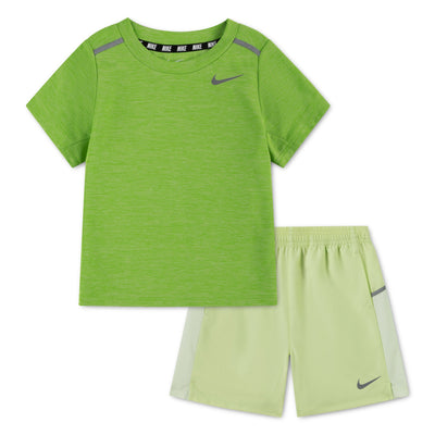 NIKE ENSEMBLE TEE-SHIRT ET SHORT DRI-FIT MILER